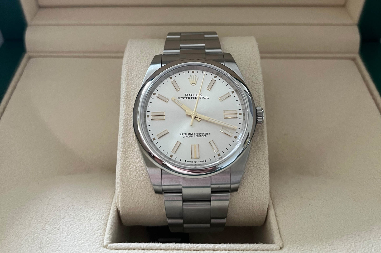 Rolex Oyster Perpetual 124300 - Full-Set - 2022