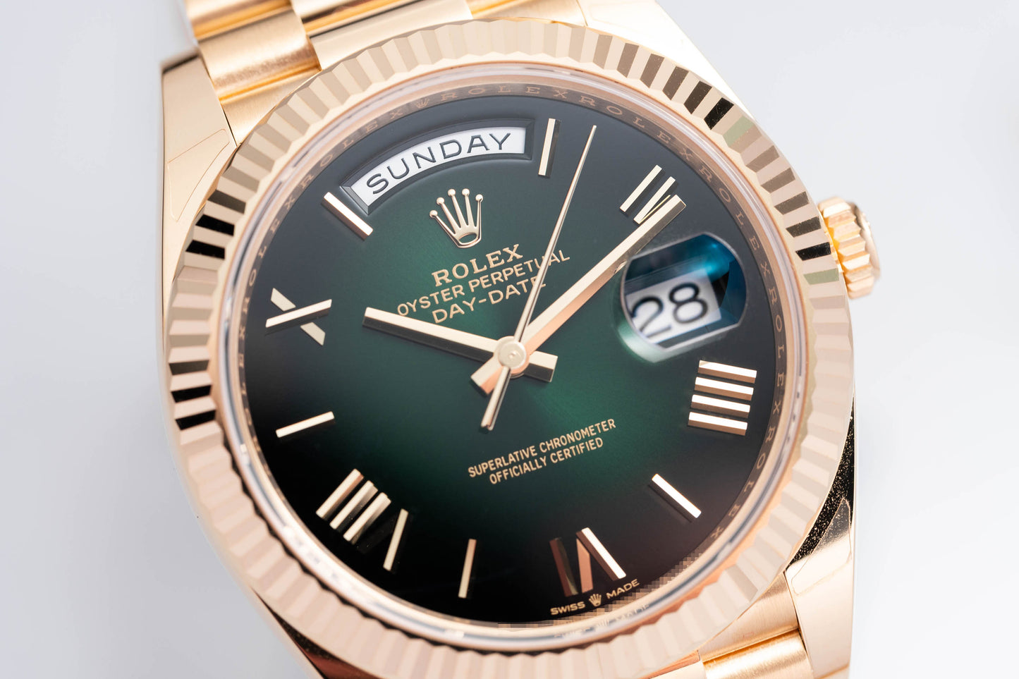 Rolex Day-Date 40 - 228238 - Full-Set