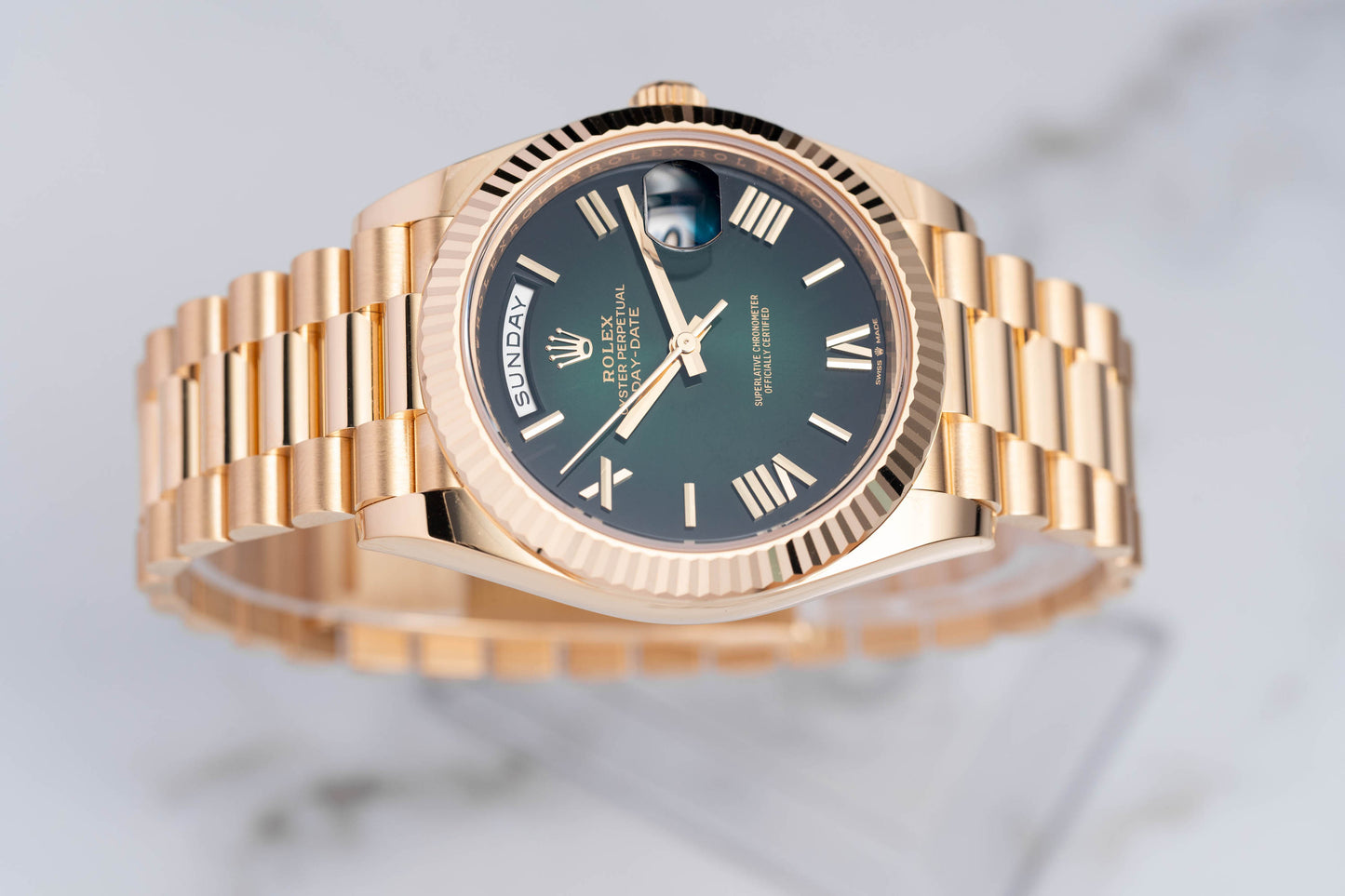 Rolex Day-Date 40 - 228238 - Full-Set