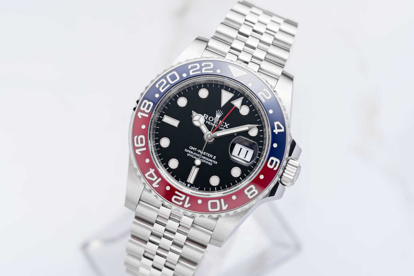 Rolex GMT-Master II Pepsi - 126710BLRO - Full-Set