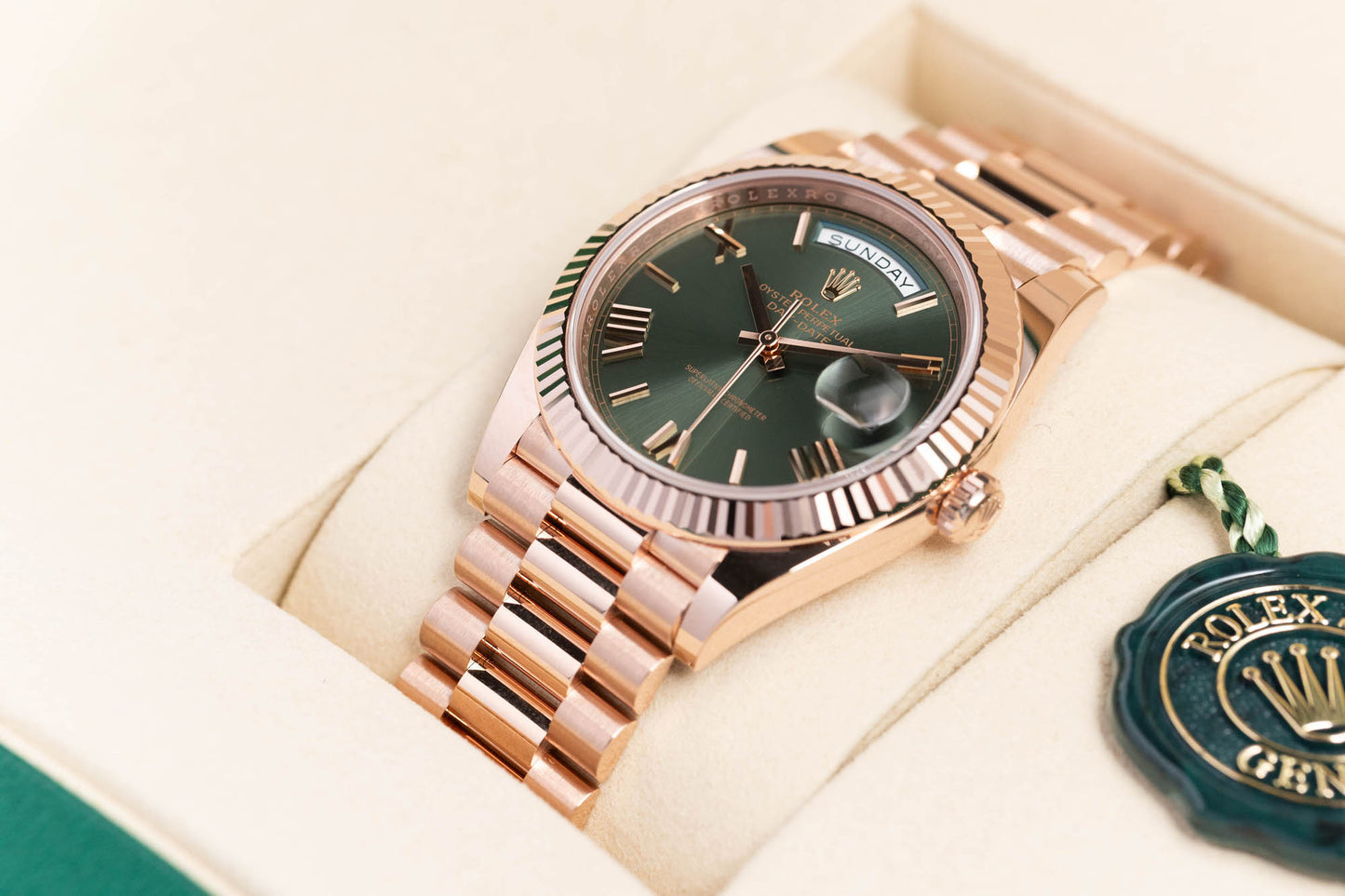 Rolex Day-Date - 228235 - Full-Set