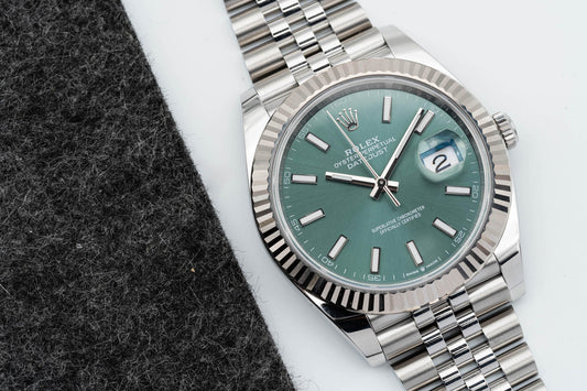 Rolex Datejust 41 126334 Green Dial Full-Set Brand new