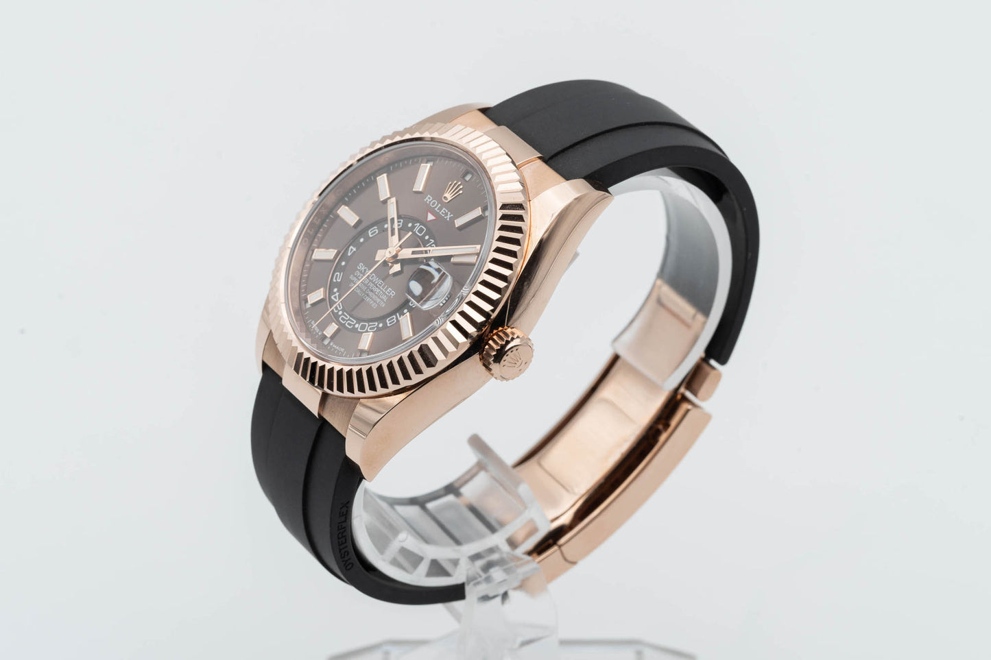 Rolex Sky-Dweller NEU aus 2024 Full-Set