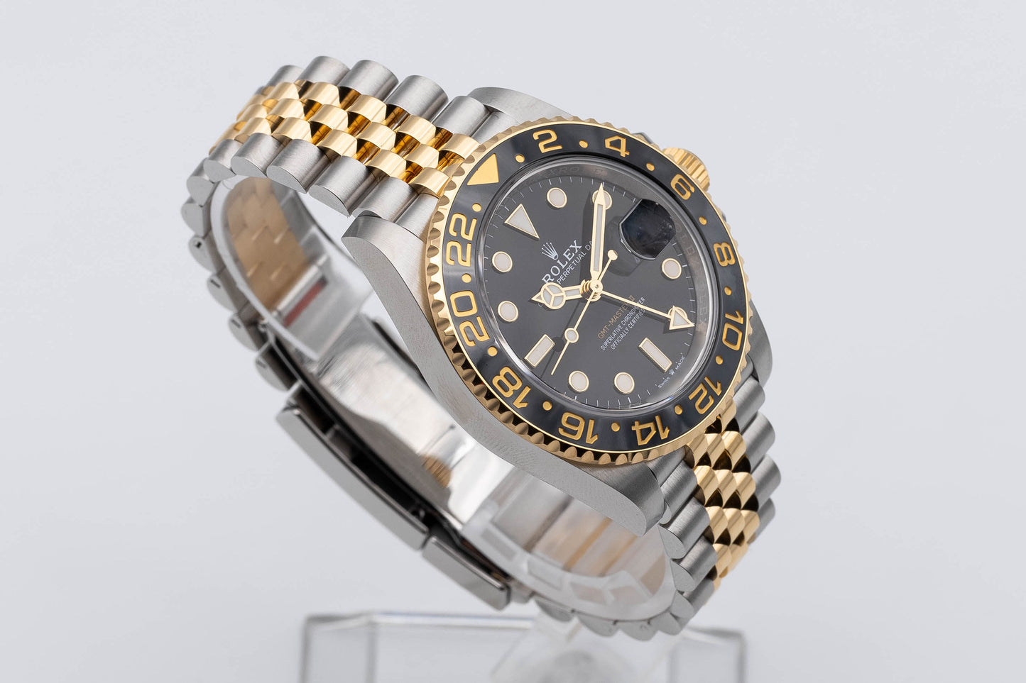 Rolex GMT-Master II 126713GRNR - Full-Set NEVER WORN