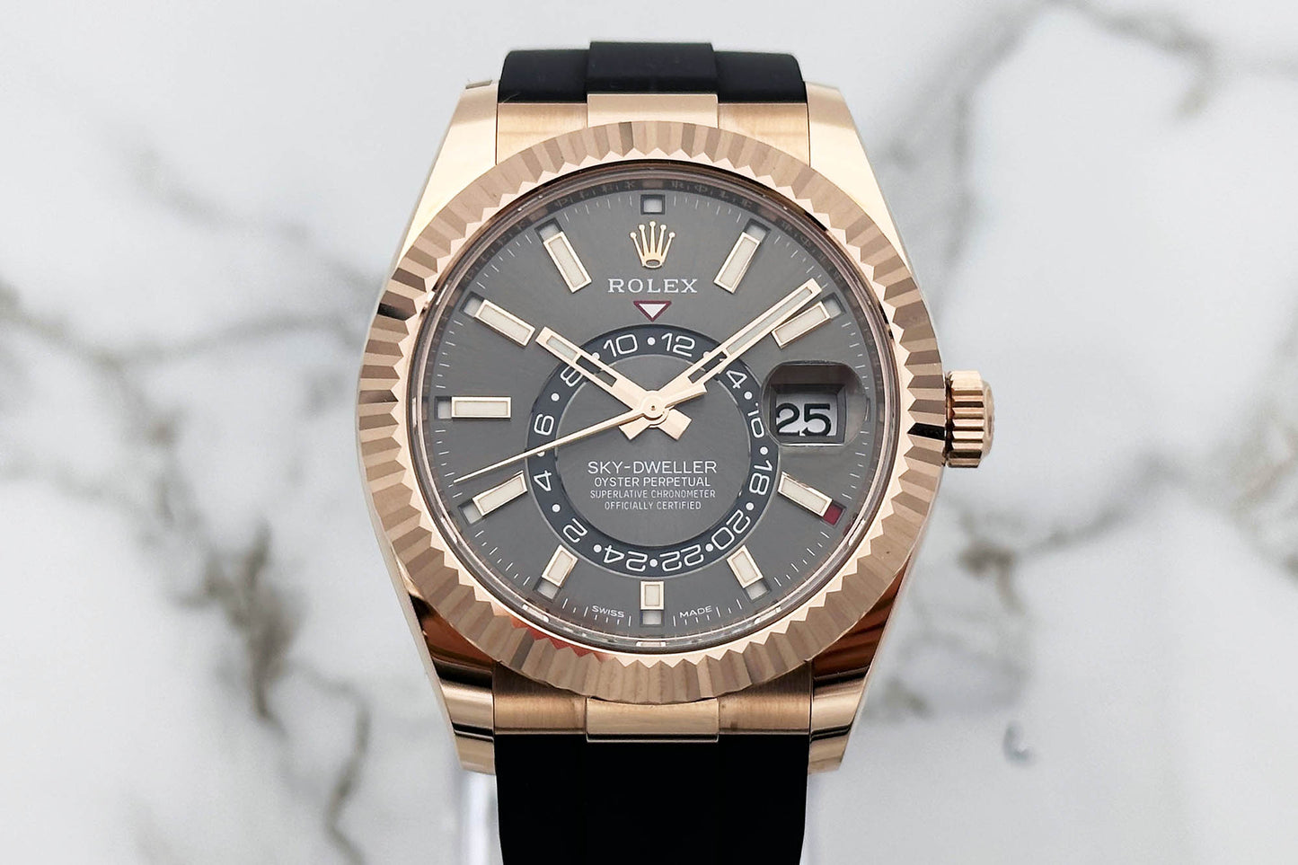 Rolex Sky-Dweller NEU aus 2021 Full-Set